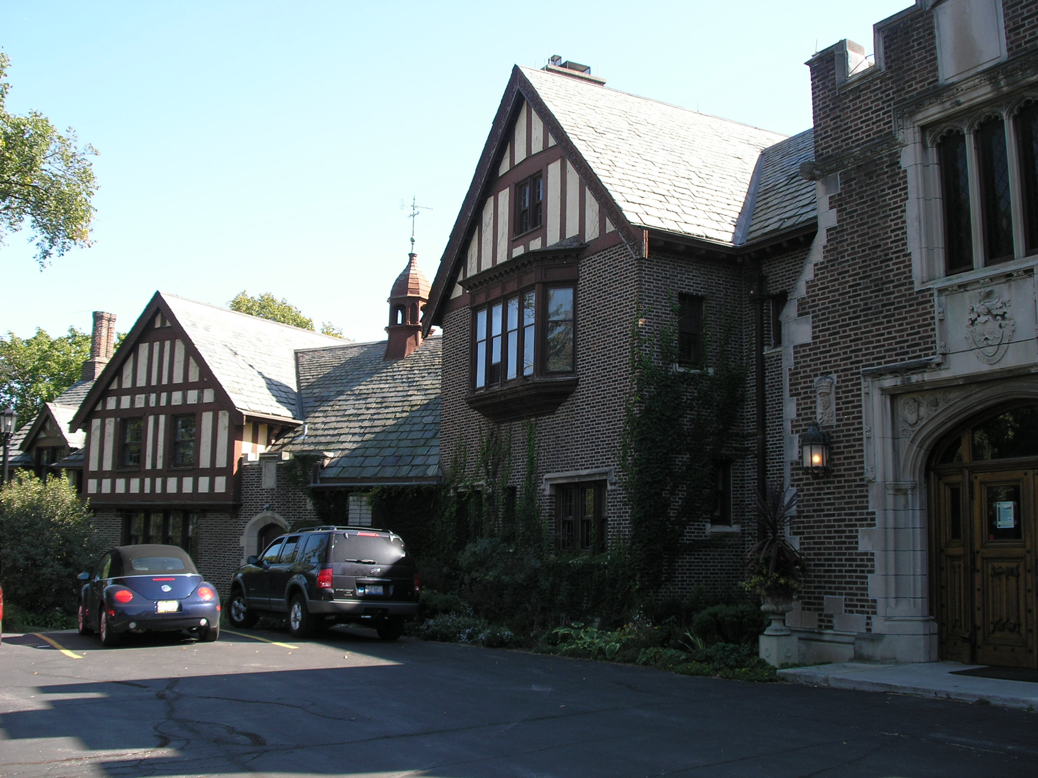 Oak Brook Mayslake Peabody Estate